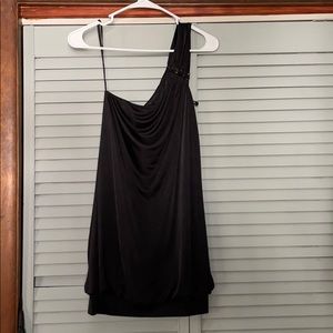Sexy black one shoulder dress!